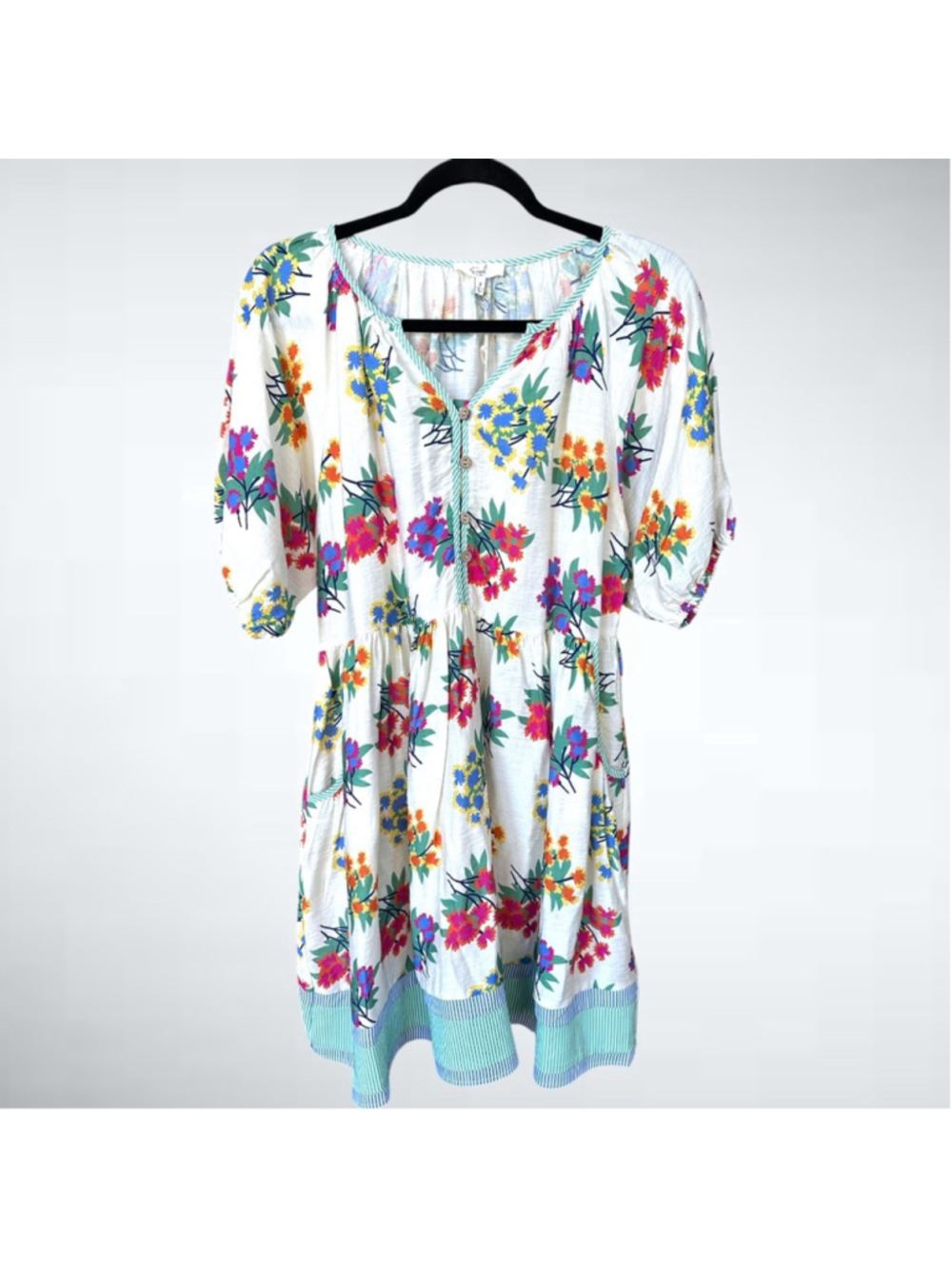 Size S Easel Los Angeles Puff Sleeve Floral 
Mini Dress